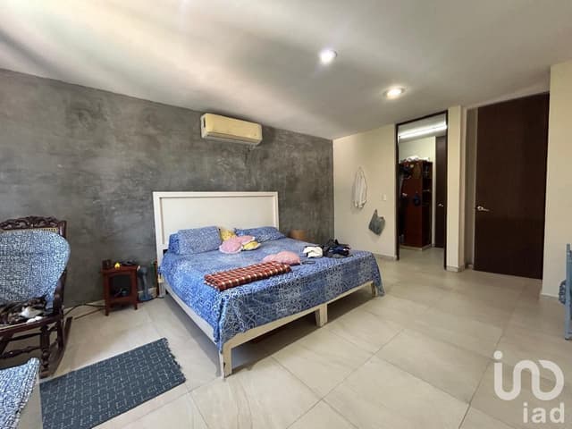 Casa en Renta en Privada Ubicada en Conkal, Yucatán, con Piscina y Paneles Solares