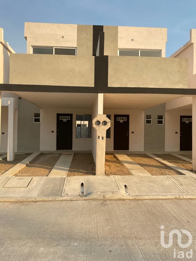 CASAS DUPLEX PREVENTA FRACC SANTA MONICA EN ALTAMIRA TAMAULIPAS