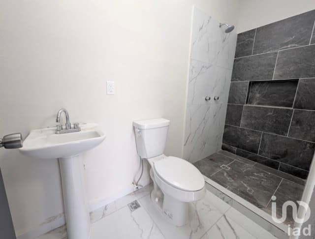 CASAS EN VENTA 3 NIVELES COL LUNA LUNA CD MADERO TAMAULIPAS