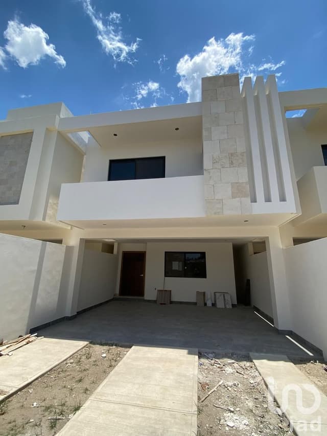 CASA EN VENTA COL AMPLIACION UNIDAD NACIONAL CIUDAD MADERO TAMAULIPAS