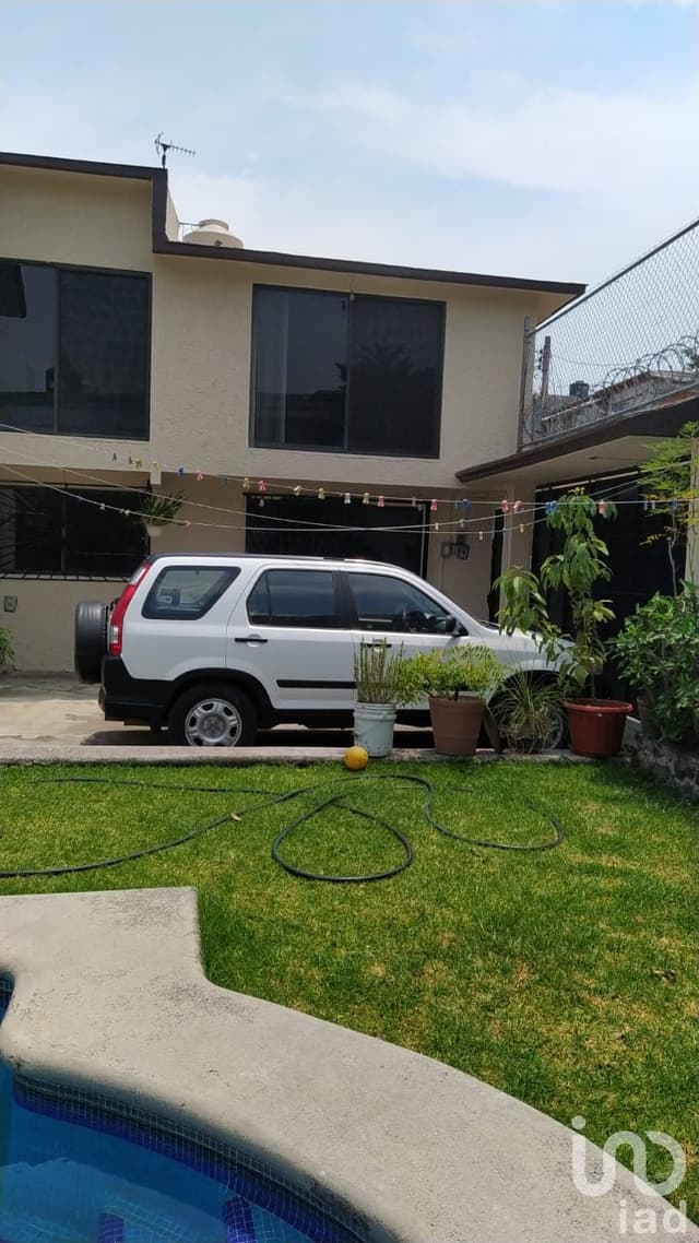 VENTA DE CASA EN JIUTEPEC, MOR.