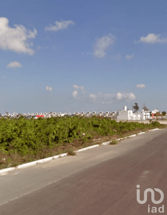 VENTA DE TERRENO Av. Galaxias del Sol, Cancún Municipio Benito Juarez Edo. De Quintana Roo
