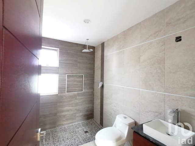 !Estrena esta exclusiva casa con diseño y acabados de lujo al Sur de Pachuca!