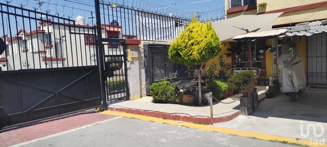 Casa en Venta en Urbivillas Tecamac