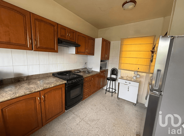 Casa en venta en colonia Jardines del Sol.