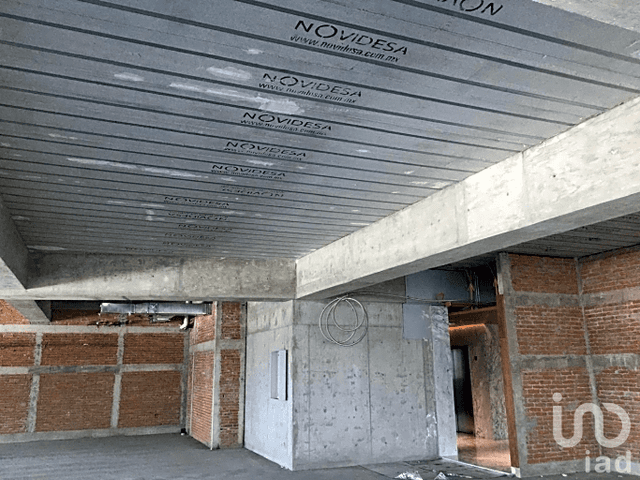 Renta Oficina en obra gris 355 mts2. $120,000 Lago Alberto, Diseña tu espacio. Edificio LEED