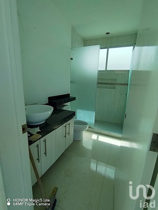 ¡ OPORTUNIDAD ! Casa en venta El Refugio,Queretaro. Precio menor al valor Comercial