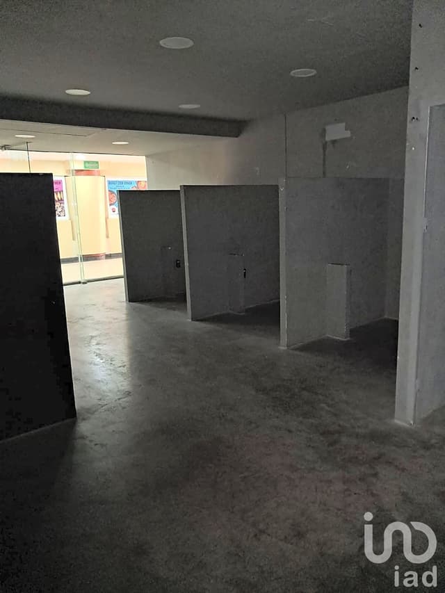 Se Renta Local Comercial en Benito Juárez.