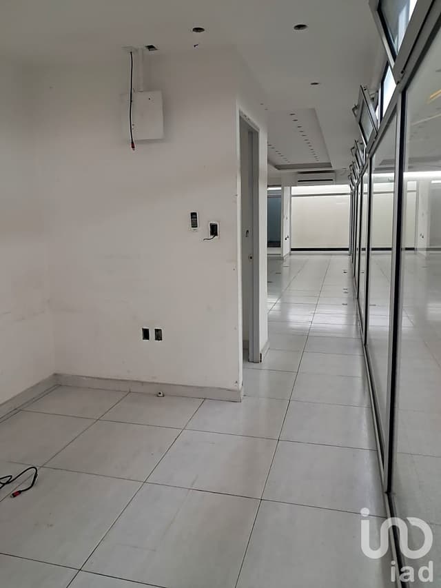 Se Renta Local Comercial en Benito Juárez.