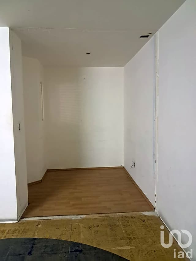 Se Renta Local Comercial en Benito Juárez.