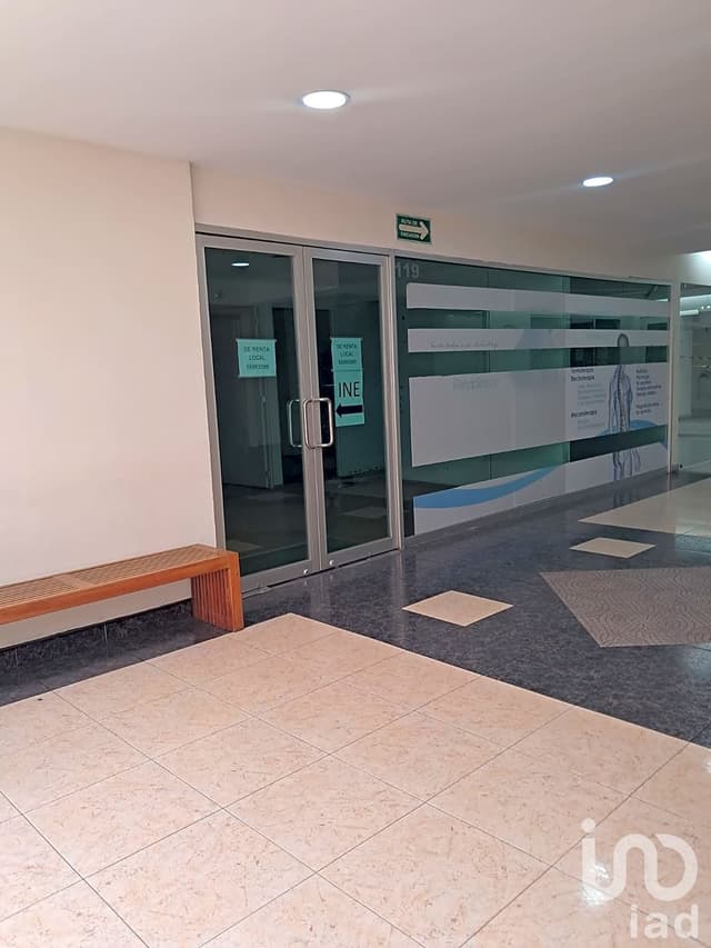 Se Renta Local Comercial en Benito Juárez.