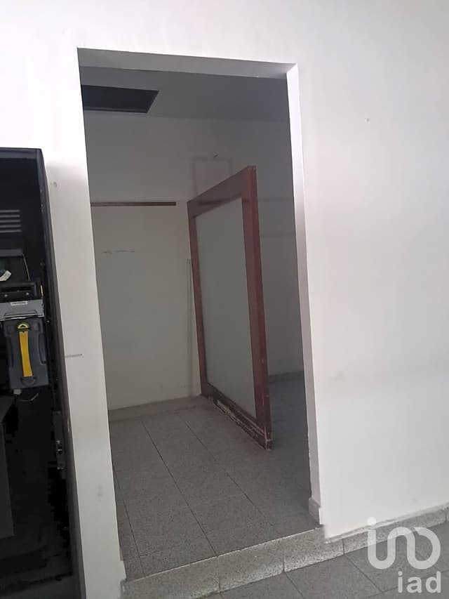 Se Renta Local Comercial en Benito Juárez.