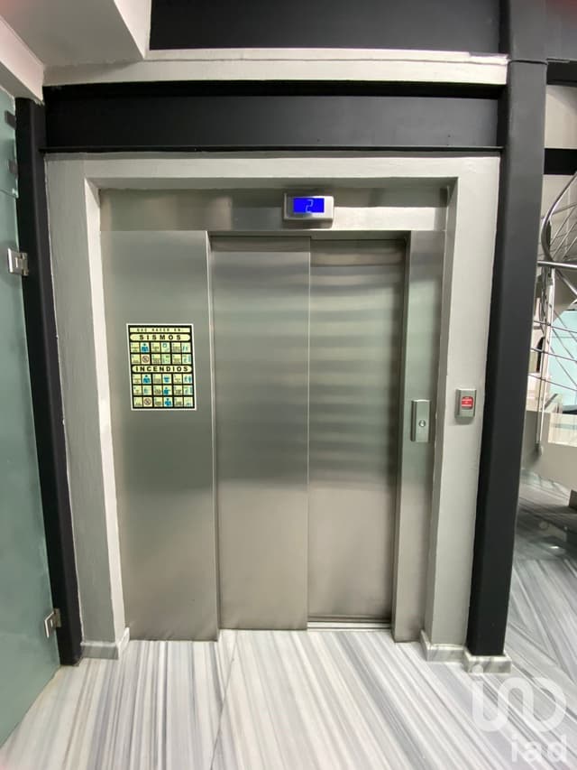 Renta de Oficina en La Col. Roma.