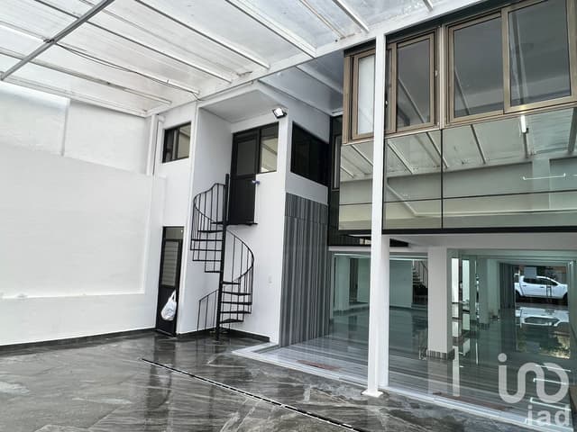 Se Renta Oficina en Benito Juárez.