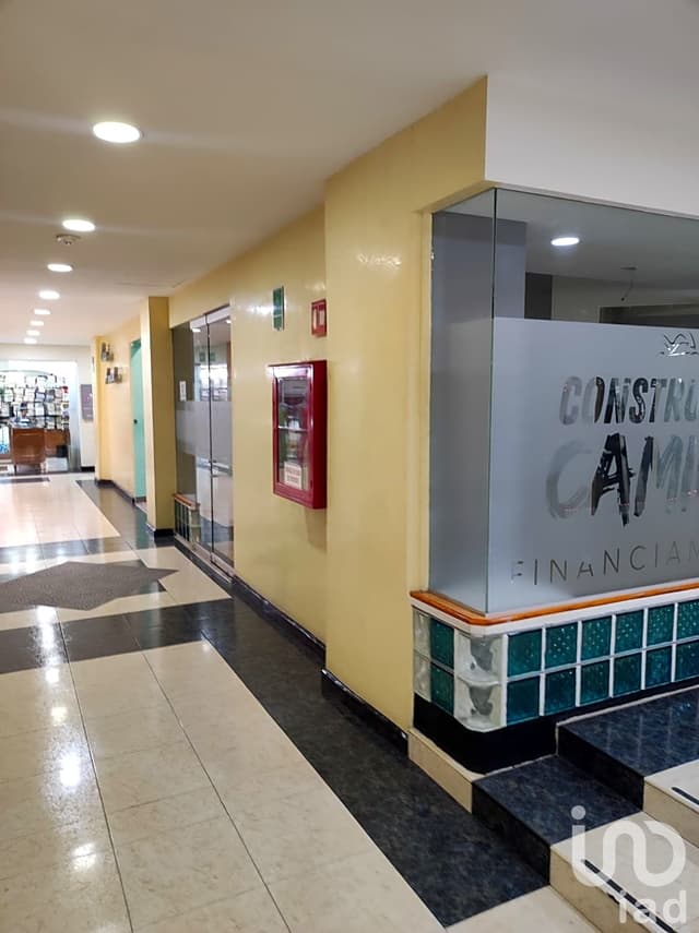 Renta de local comercial en insurgentes sur.