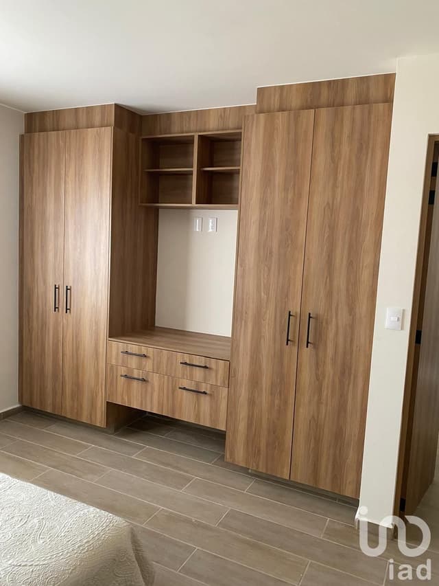 Casa en venta en Quintas de Campo Real – Fracc. privado, Praderas de la hacienda Infonavit/Bancario