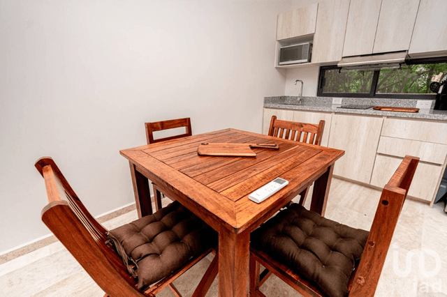 Venta de Departamento con Jacuzzi en zona Veleta, Tulum, Quintana Roo, MX.