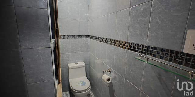 Depa con inquilinas en VENTA para inversión, Tlatelolco, CDMX