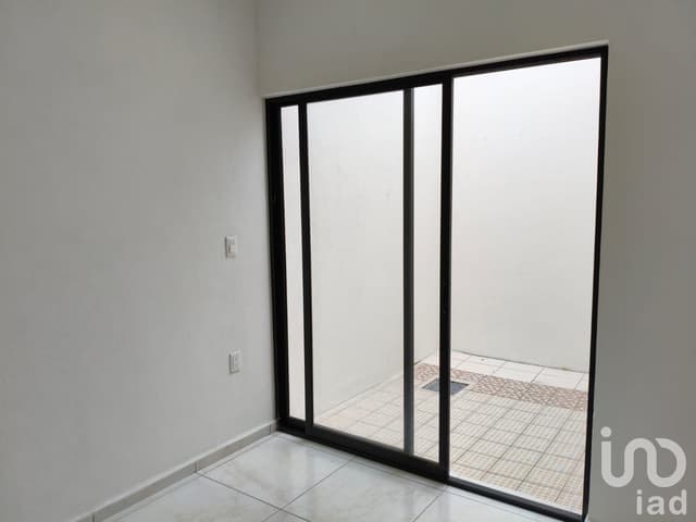 Casa en Venta. Colinas del Real. 1 Nivel, 3 recámaras.