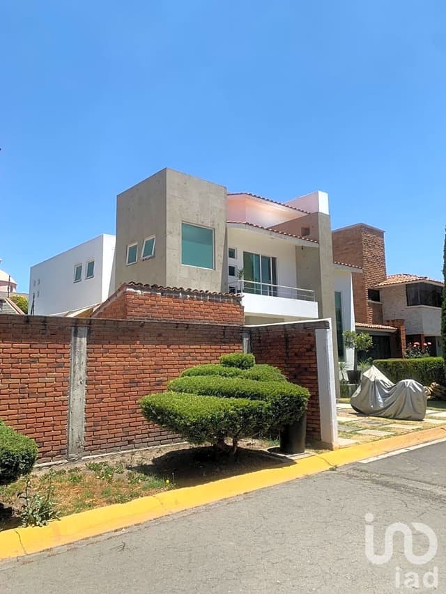 Casa en Venta en Toluca, Ex Hacienda San José, Flores Magón 100, San Mateo Otzacatipan