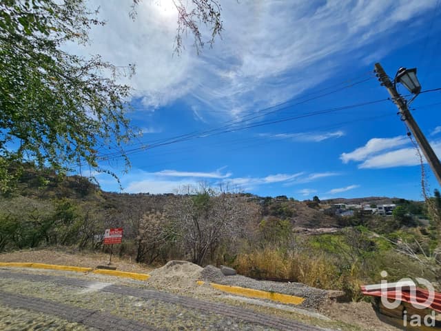 TERRENO EN VENTA EN LAS CAÑADAS COUNTRY CLUB ZAPOPAN JALISCO