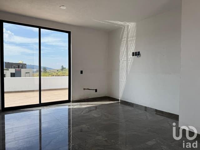 Casa en Venta en Parques Vallarta, Zona Real