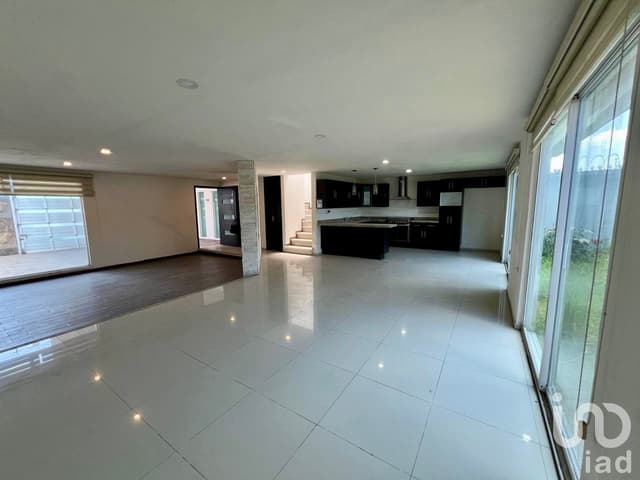 Amplia casa en Ex Hda Concepción Morillotla