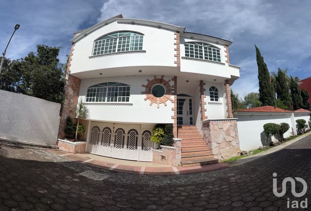 Venta de Casa en Fuentes de Tepepan, Tlalpan, CDMX.