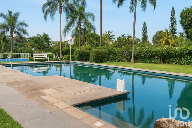 CASA EN VENTA EN CONDOMINIO ZONA DORADA EN CUERNAVACA MORELOS