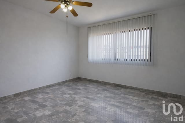 VENTA CASA SOLA EN JIUTEPEC MORELOS