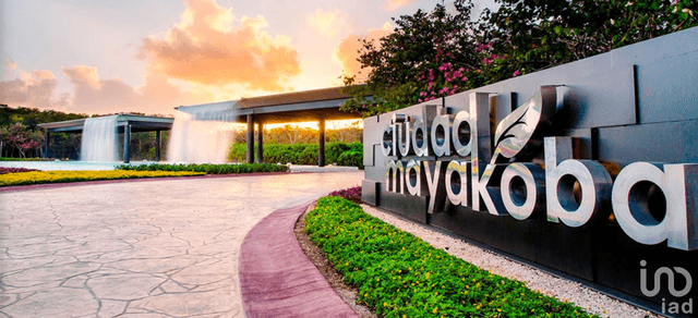 CASA EN VENTA EN PLAYA DEL CARMEN/ SENDEROS DE MAYAKOBA