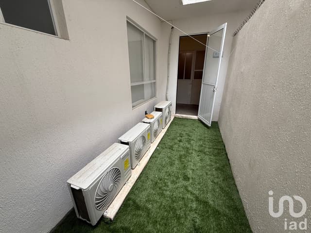 DEPARTAMENTO EN RENTA EN PLAYA DEL CARMEN CERCA AL TREN MAYA