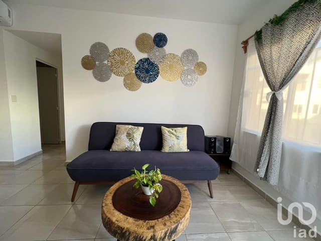 EN VENTA DEPARTAMENTO AMUEBLADO EN 3PLAYA DEL CARMEN