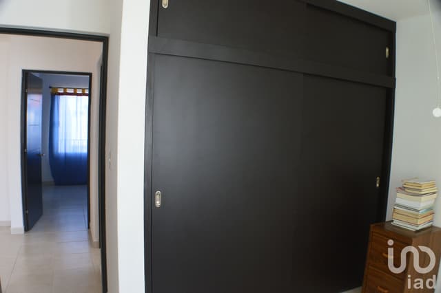 Casa en Residencial Puerta de Piedra 3 recamaras 2 1/2 banos - alberca jardines gimnasio seguridad