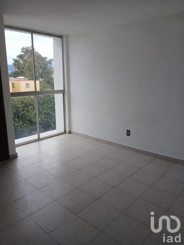 Departamento en venta. Ofrezca. Dos pisos. 3 recamaras 2 baños. Tlalpan, Ciudad de México
