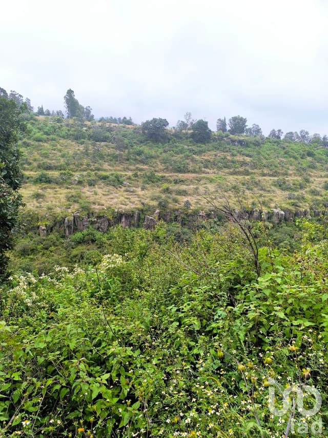 Terreno con Escritura cerca de Autopista de Cuota Amealco Celaya El Bathan