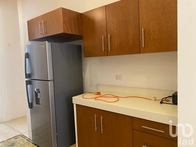 CASA EN VENTA EN EL CENTRO DE LA CIUDAD DE MÉRIDA, YUCATÁN. CON PISCINA.