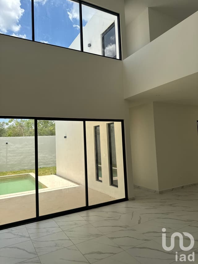 RESIDENCIA EN VENTA EN PRIVADA AIRE PURO