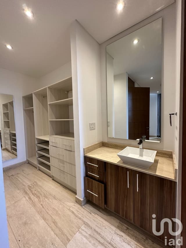 C ASA EN RENTA PRIVADA NUUKAN MODELO COATI UBICADA EN CHOLUL