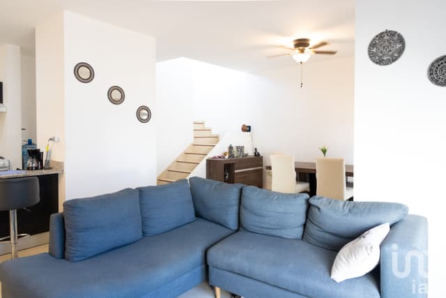 CASA EN VENTA AMUEBLADA DE 3 HABITACIONES EN GRAN SANTA FE CAUCEL