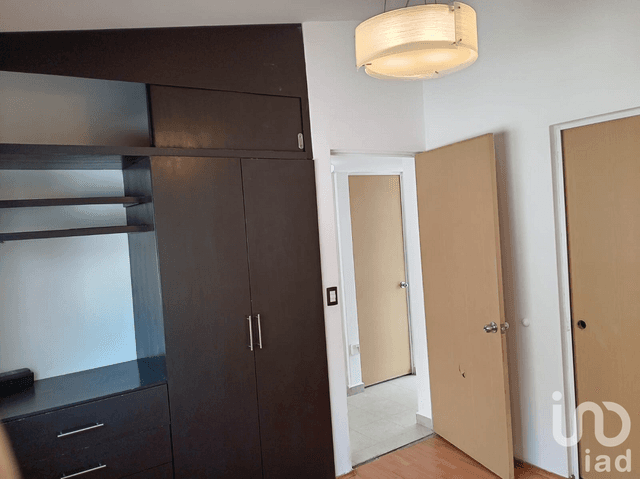 Venta de departamento en Privada San Isidro, conjunto cerrado con vigilancia, zona para niños.