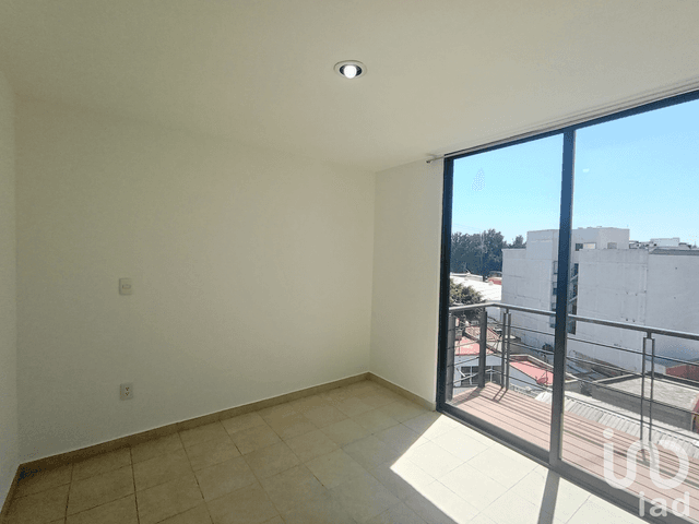 Departamento en venta en Ampliación Guadalupe Victoria, GAM, conjunto cerrado con estacionamiento.