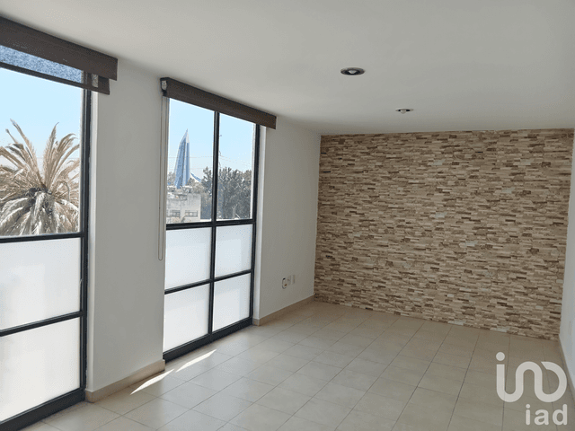 Departamento en venta en Ampliación Guadalupe Victoria, GAM, conjunto cerrado con estacionamiento.