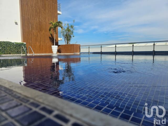 Penthouse en Torre Navia, precio de remate