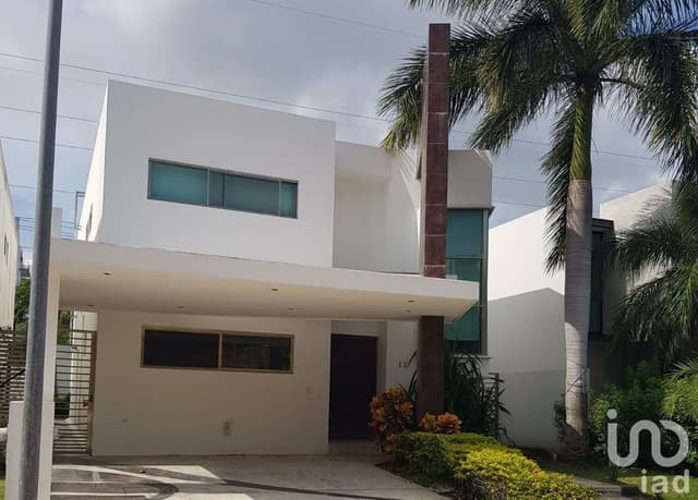 Casa en Renta - Residencial Cumbres