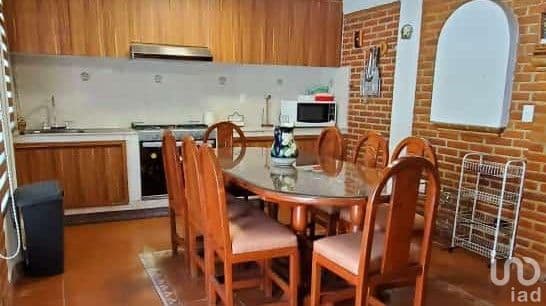 CASA EN VENTA AMUEBLADA- LOMAS DE COCOYOC MORELOS