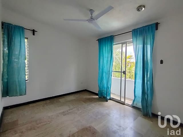 DEPARTAMENTO EN RENTA, AV. LA LUNA Y KABAH, 2 RECAMARAS 2 BAÑOS, ALBERCA