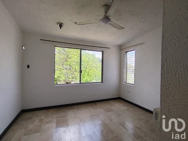 DEPARTAMENTO EN RENTA, AV. LA LUNA Y KABAH, 2 RECAMARAS 2 BAÑOS, ALBERCA