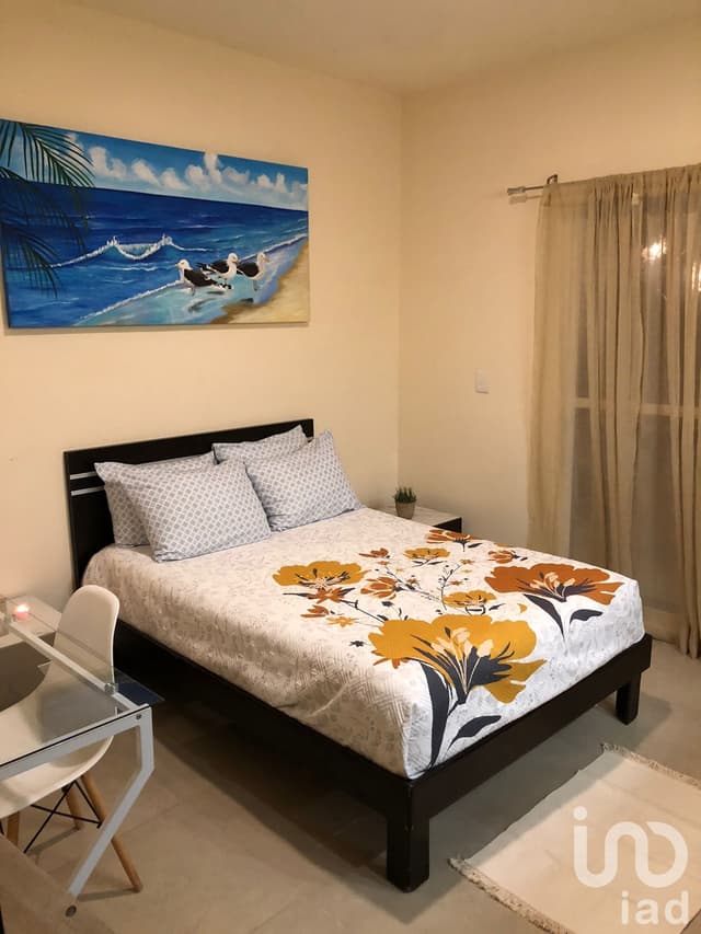 Departamento amueblado en Renta en Playa del Carmen, 3 recamaras amenidades, alberca