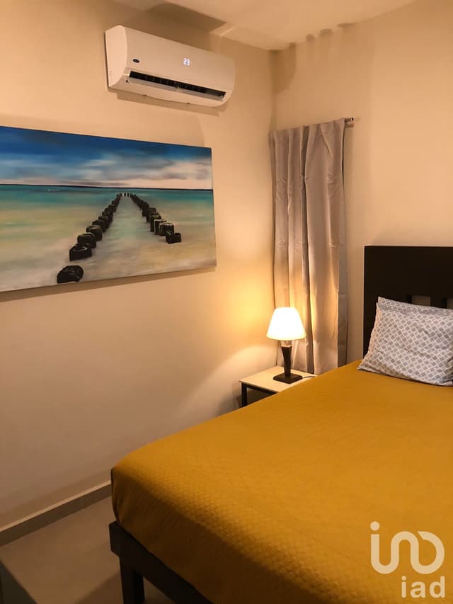 Departamento amueblado en Renta en Playa del Carmen, 3 recamaras amenidades, alberca